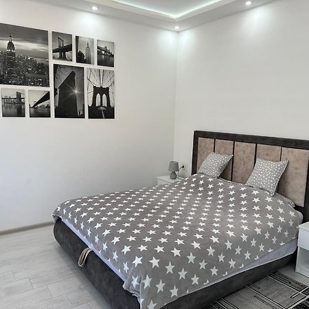 סומבור Apartman Silver Star מראה חיצוני תמונה